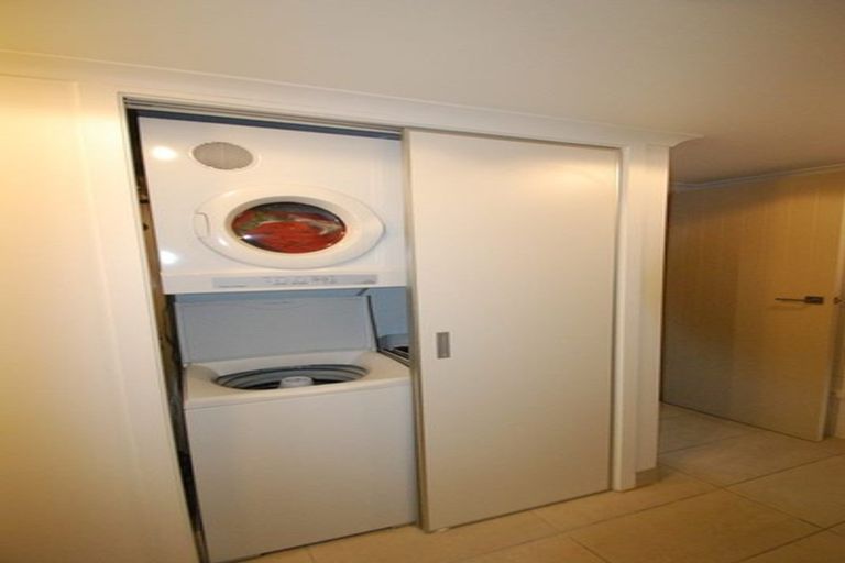 Photo of property in Bellagio Apartments, 5e/39 Taranaki Street, Te Aro, Wellington, 6011