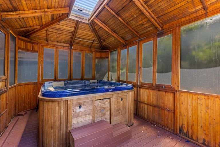 Photo of property in 52 Belfry Place, Wattle Downs, Auckland, 2103