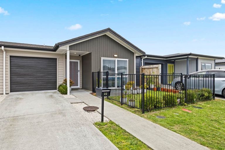 Photo of property in 22 Kapowai Boulevard, Takanini, 2112