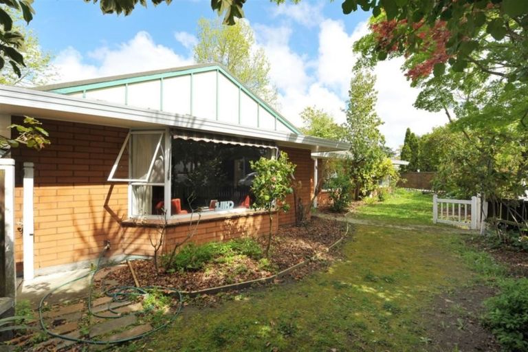 Photo of property in 26 Glandovey Road, Fendalton, Christchurch, 8052