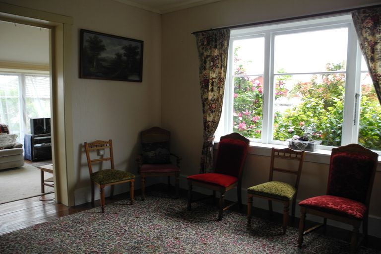 Photo of property in 7 Manse Street, Waimate, 7924