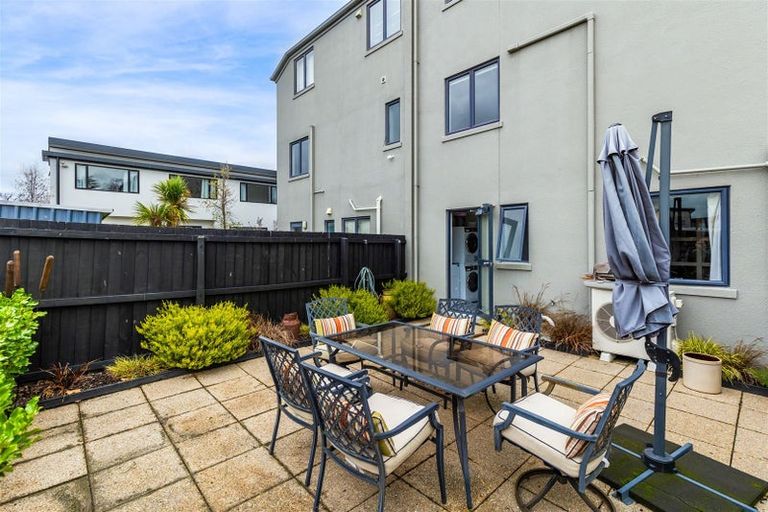 Photo of property in 6/245a Bealey Avenue, Christchurch Central, Christchurch, 8013