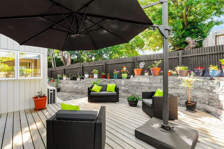 Photo of property in 30c Coniston Avenue, Te Atatu South, Auckland, 0610