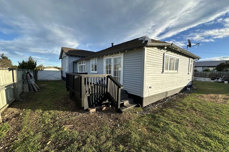 Photo of property in 28 King Street, Coalgate, 7673