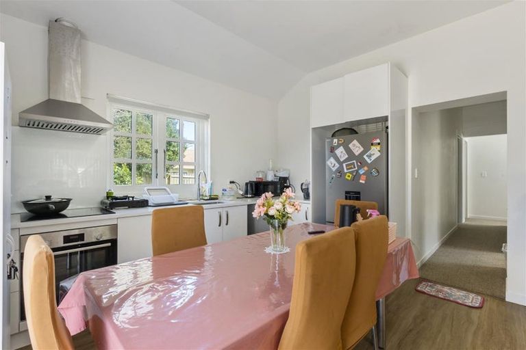 Photo of property in 25 Montilla Place, Manurewa, Auckland, 2102