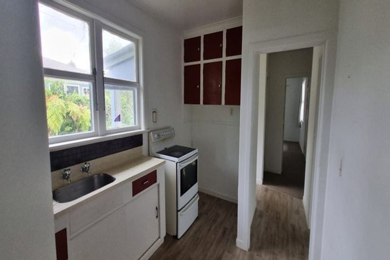 Photo of property in 48 Robinson Avenue, Holdens Bay, Rotorua, 3010