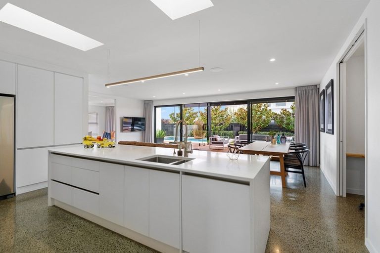 Photo of property in 2 Canter Lane, Aidanfield, Christchurch, 8025