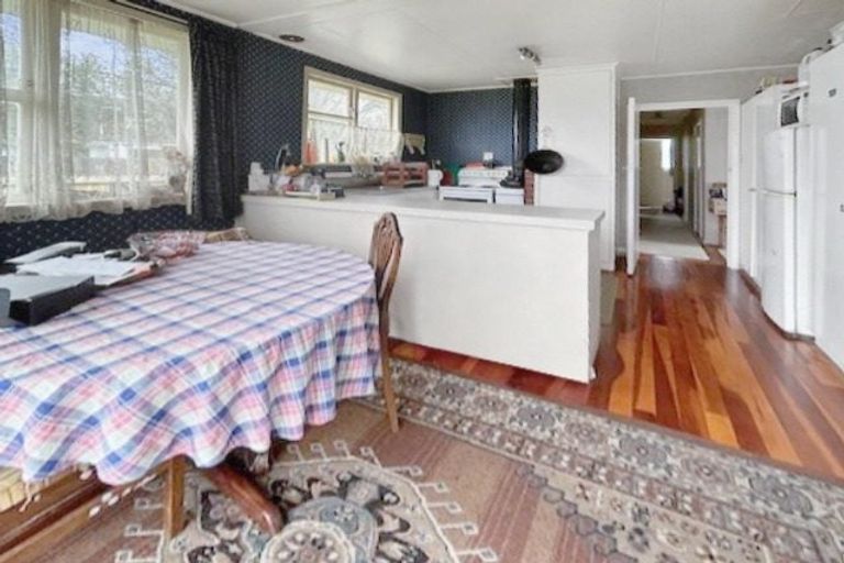 Photo of property in 6 Papua Street, Turangi, 3334
