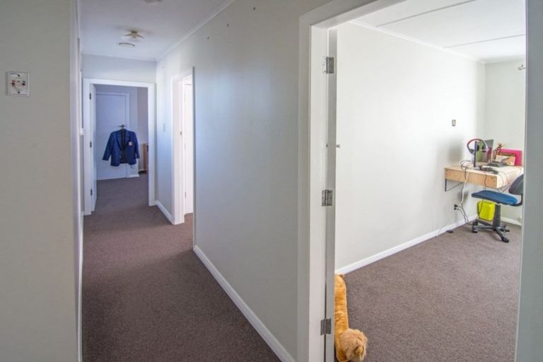 Photo of property in 25 Solway Street, Solway, Masterton, 5810