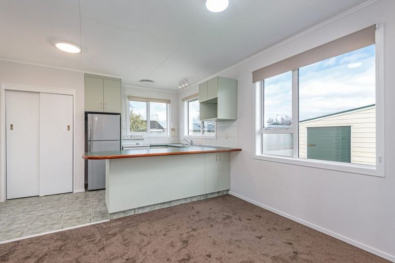 Photo of property in 18 Acacia Street, Kelvin Grove, Palmerston North, 4414