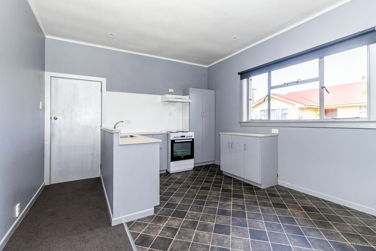 Photo of property in 6 Michael Street, Waimate, 7924