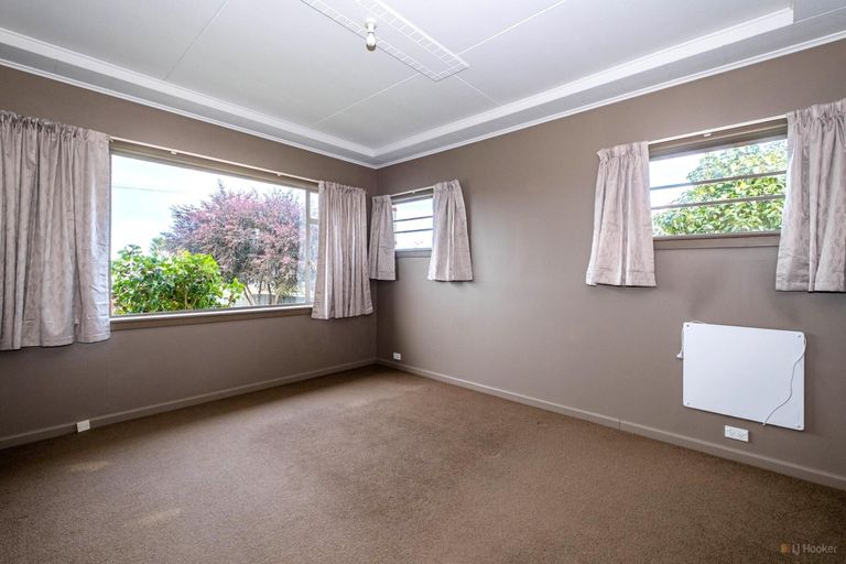 Photo of property in 6 Michael Street, Waimate, 7924