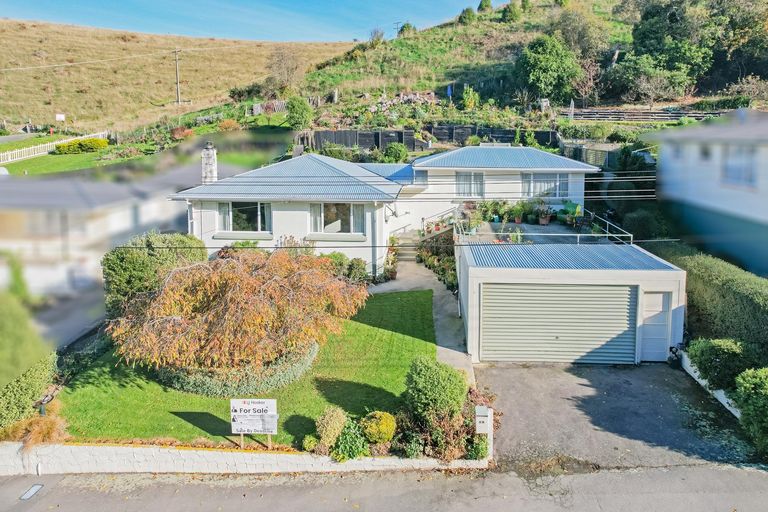 Photo of property in 18 Derwent Street, Oamaru North, Oamaru, 9400