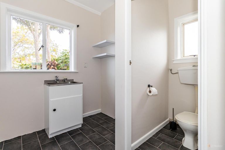 Photo of property in 6 Michael Street, Waimate, 7924