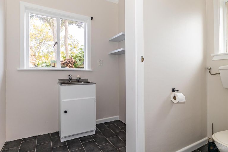 Photo of property in 6 Michael Street, Waimate, 7924