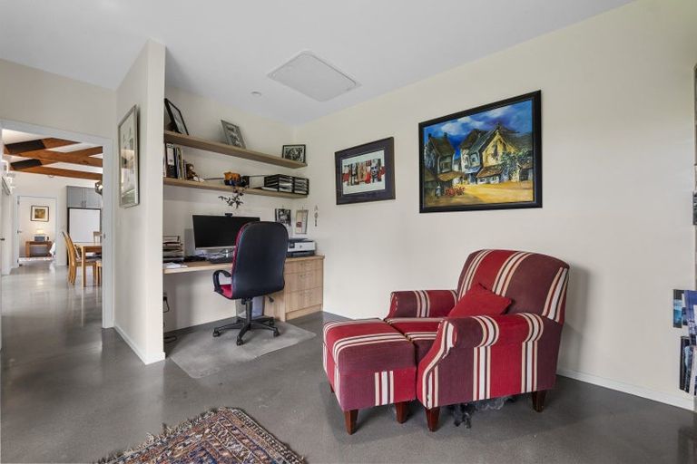 Photo of property in 525 Kaipikari Road, Urenui, 4375