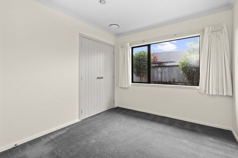 Photo of property in 22 Whitney Place, Rototuna North, Hamilton, 3210