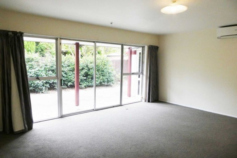 Photo of property in 2/27 Hendon Street, Edgeware, Christchurch, 8013