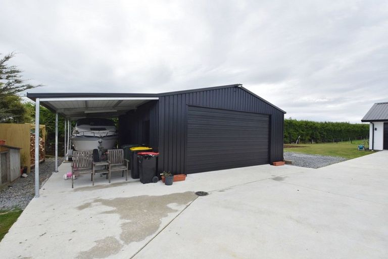 Photo of property in 18 Pegasus Place, Seaward Bush, Invercargill, 9812
