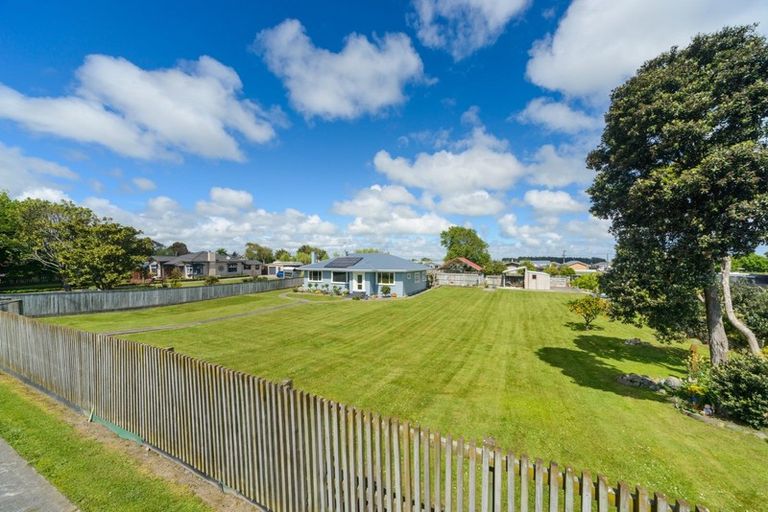 Photo of property in 24 Dundas Road, Sanson, 4817