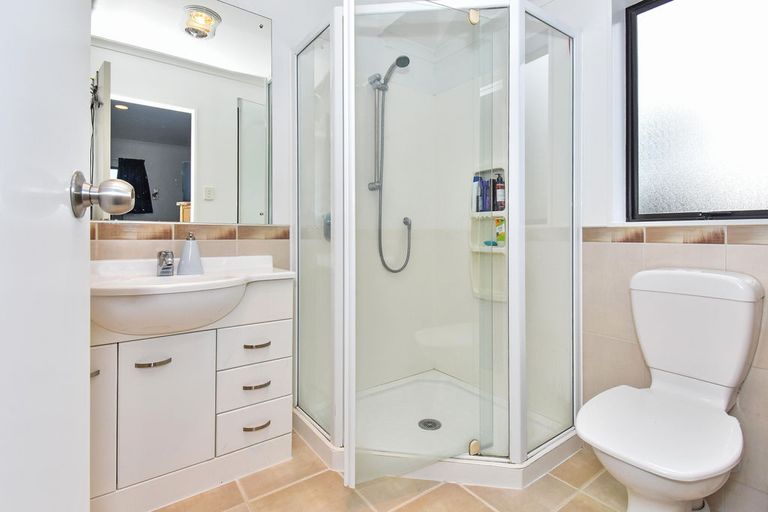 Photo of property in 53 Blackwood Drive, Wattle Downs, Auckland, 2103