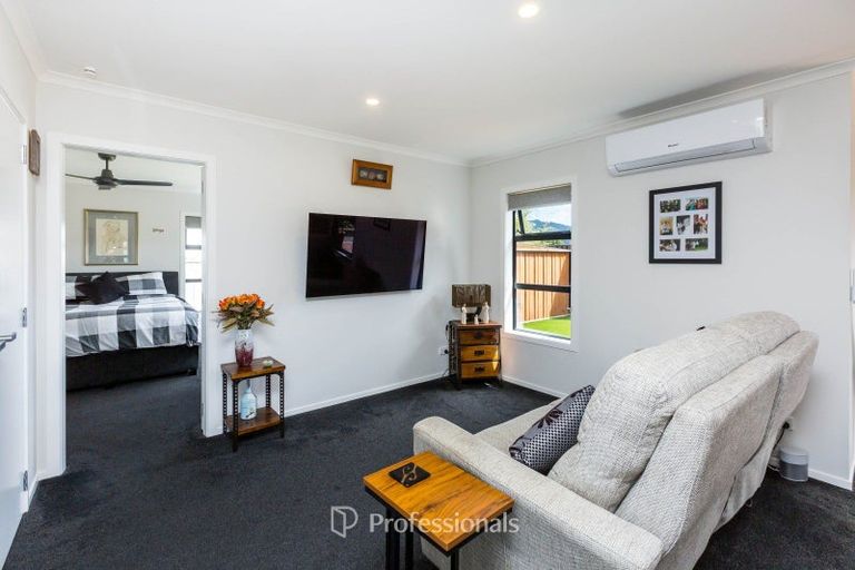 Photo of property in 34 Filmer Crescent, Wallaceville, Upper Hutt, 5018