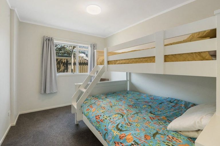 Photo of property in 207 Seaforth Road, Waihi Beach, 3611