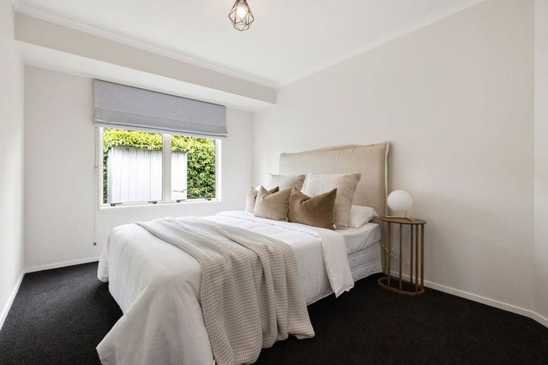 Photo of property in 2 Maahutaupeke Place, St Andrews, Hamilton, 3200