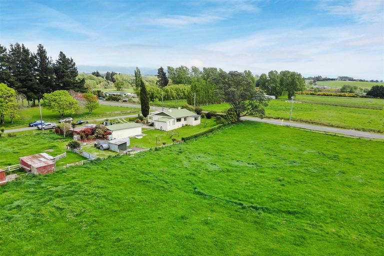 Photo of property in 107 Timaru Road, Waimate, 7980