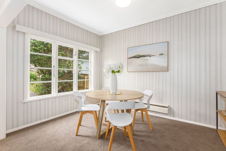 Photo of property in 67 Delhi Crescent, Khandallah, Wellington, 6035