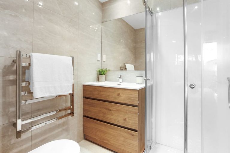 Photo of property in 5 Springhill Lane, Sunnyvale, Auckland, 0612