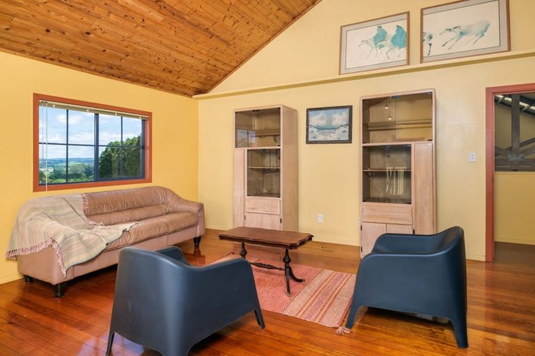 Photo of property in 28 Cottle Hill Drive, Kerikeri, 0293