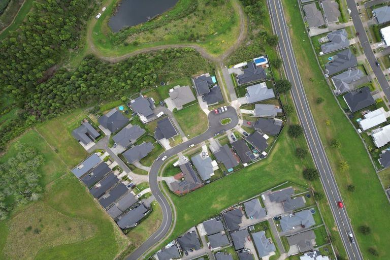 Photo of property in 15 Huria Vista, Pyes Pa, Tauranga, 3112