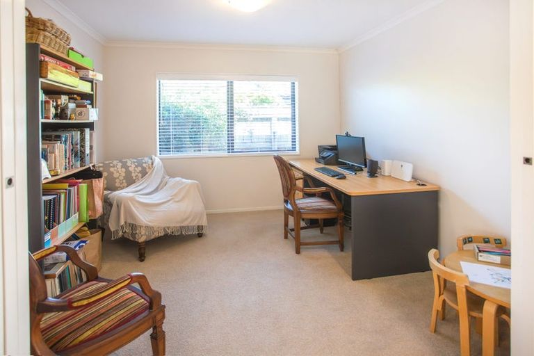 Photo of property in 73 Kotuku Drive, Paraparaumu Beach, Paraparaumu, 5032