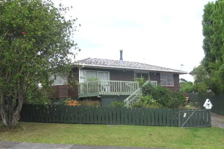 Photo of property in 7 Taynith Place, Glenfield, Auckland, 0629