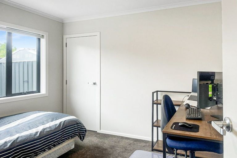 Photo of property in 38 Filmer Crescent, Wallaceville, Upper Hutt, 5018