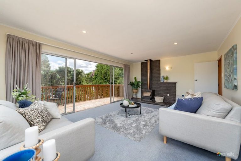 Photo of property in 12 Castle Crescent, Stokes Valley, Lower Hutt, 5019