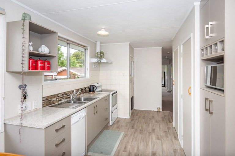 Photo of property in 64 Cullimore Street, Pukete, Hamilton, 3200