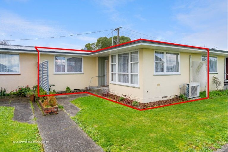 Photo of property in Cedarwood Flats, 10/15 Opaki Road, Lansdowne, Masterton, 5810