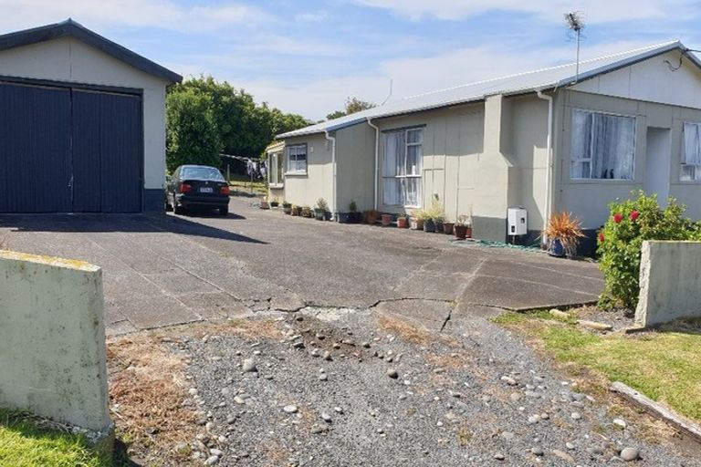 Photo of property in 24 Dorset Street, Patea, 4520