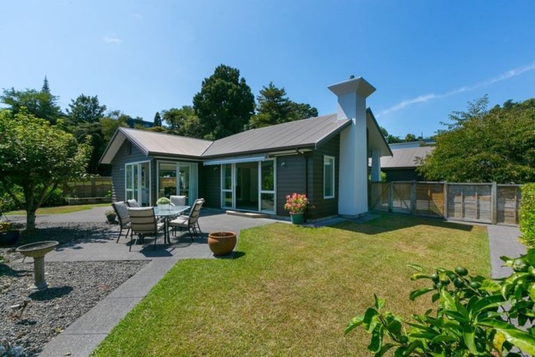 Photo of property in 58c Gilbert Street, New Plymouth, 4310