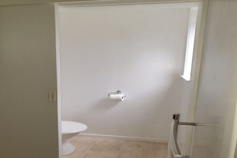 Photo of property in 41 Lomita Road, Johnsonville, Wellington, 6037