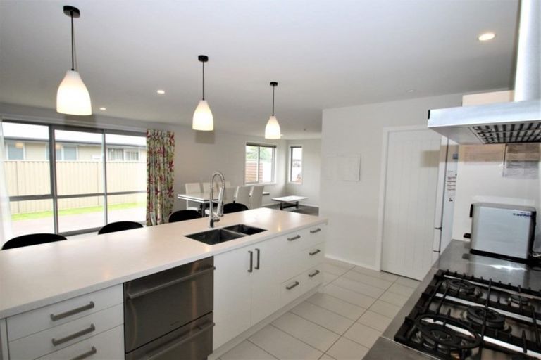 Photo of property in 6 Roblyn Place, Mosgiel, 9024