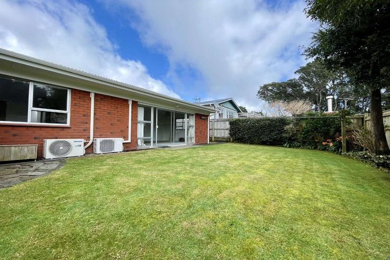 Photo of property in 22a Barrett Street, Westown, New Plymouth, 4310