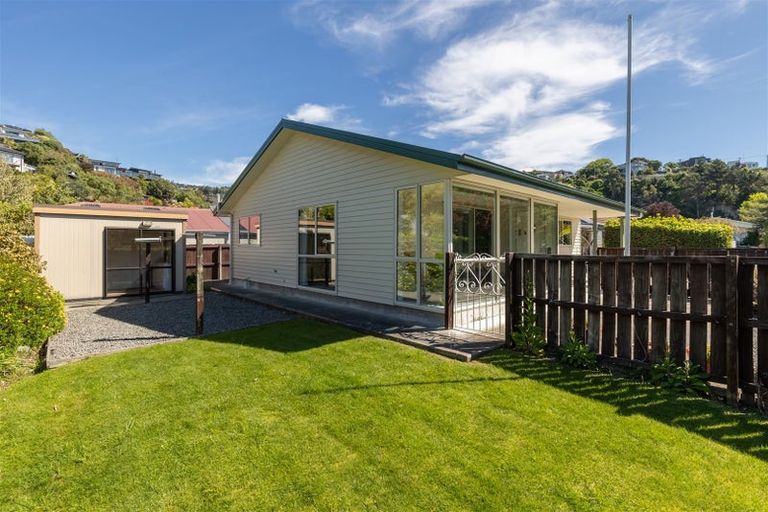Photo of property in 2/5 Soleares Avenue, Mount Pleasant, Christchurch, 8081