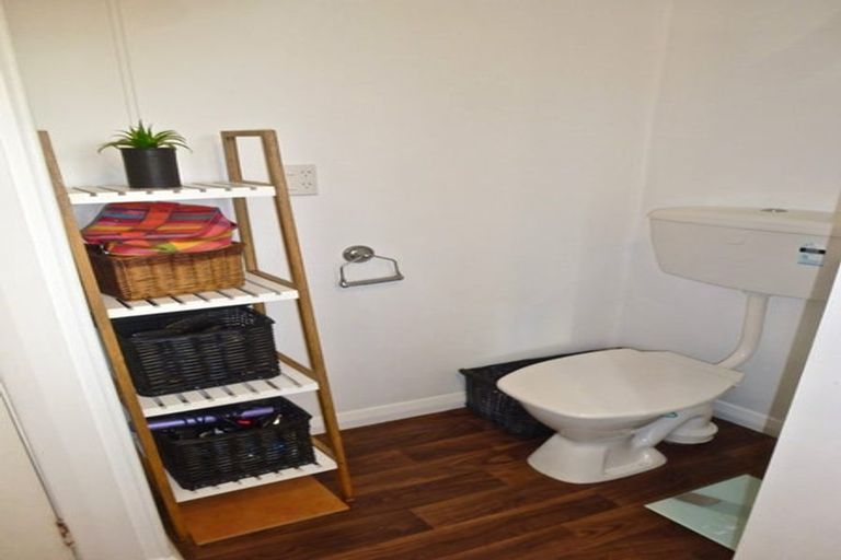 Photo of property in 10 Parakai Street, Paraparaumu, 5032