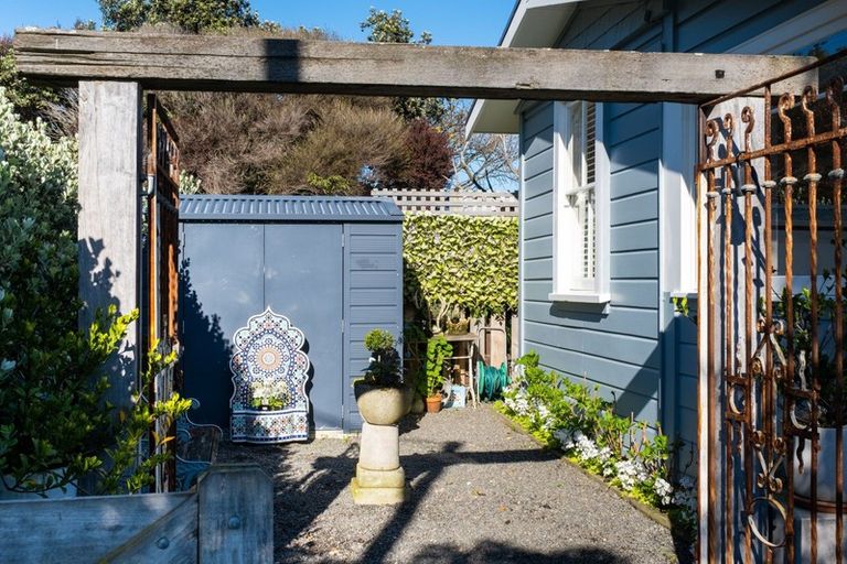 Photo of property in 15 Pipi Street, Te Awanga, 4102