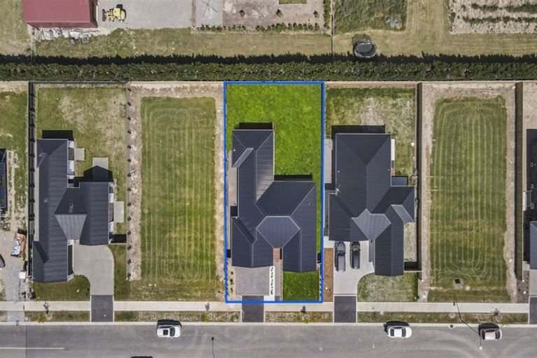 Photo of property in 7 Sanders Way, Rolleston, 7614