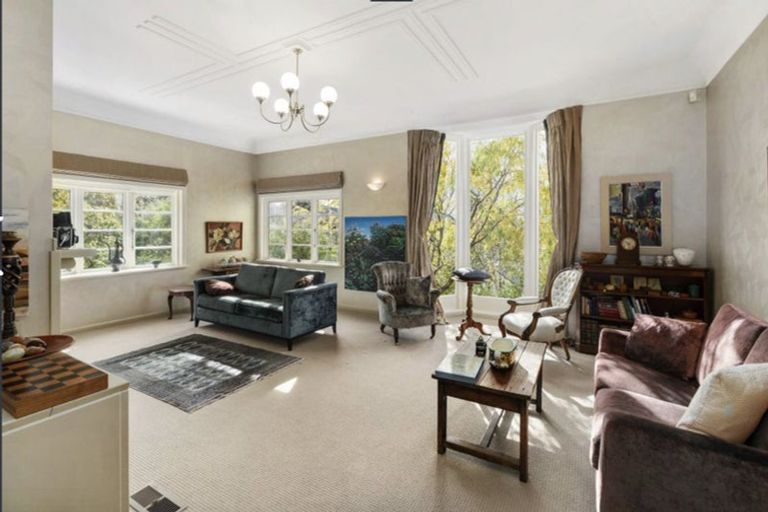 Photo of property in 11 Kinross Street, Kelburn, Wellington, 6012