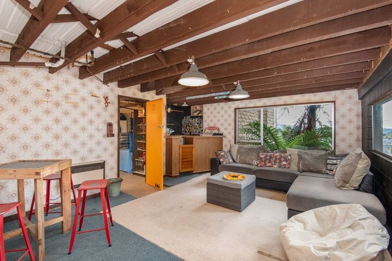 Photo of property in 15 Coach Road, Fairfield, Dunedin, 9018